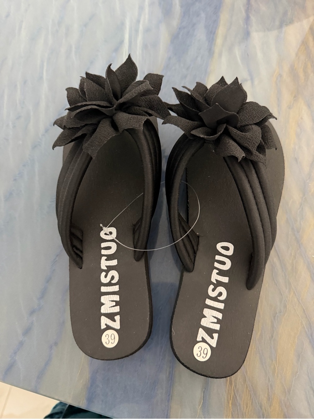 Women's Black Floral Slide Sandals